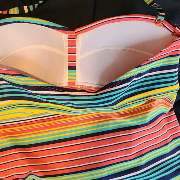 JCP tankini size L - Picture 3 of 3